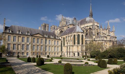 Palais de Tau Photos