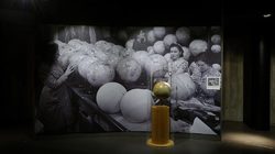 Les globes terrestres corrigées à la main au fur et à mesure des conquêtes militaires du Reich