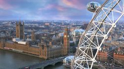 Coca Cola London Eye avec vue sur le Big Ben