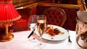 Moulin Rouge - Cabaret Parisien - Montmartre