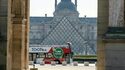 Tootbus Paris - Visit Paris aboard a tourist double-decker bus with Tootbus