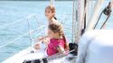 Croisière privée de 2 heures avec lever de soleil et petit-déjeuner à Barcelone