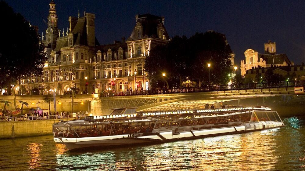 bateaux mouches dinner cruise dress code Bateaux New York Dinner Cruise (3 hrs)