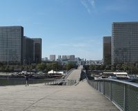  Photos 13