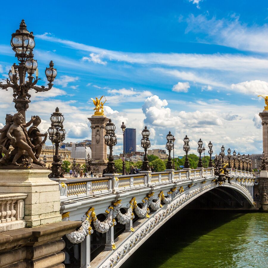 Explore the Elegance and History of Pont Alexandre III in Paris